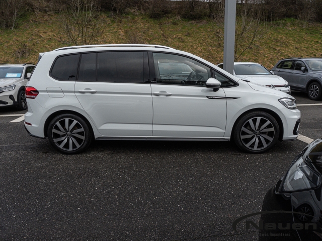 Touran R-Line Move 1,5l TSI *7-Sitzer*AHK*KAMERA*NAVI*