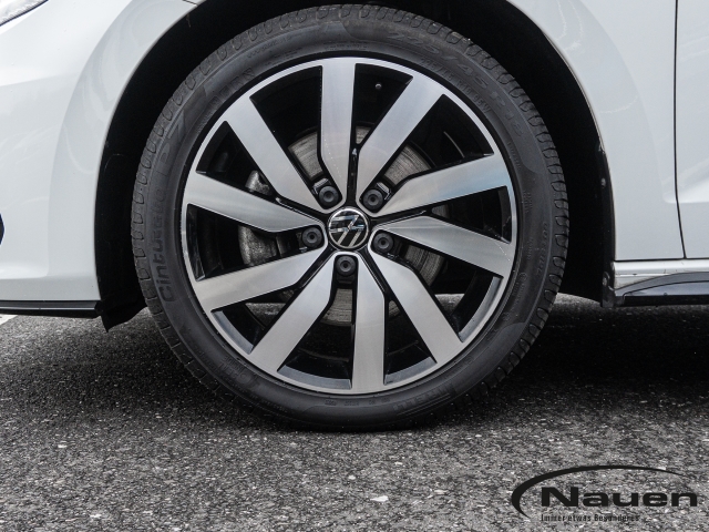 Touran R-Line Move 1,5l TSI *7-Sitzer*AHK*KAMERA*NAVI*