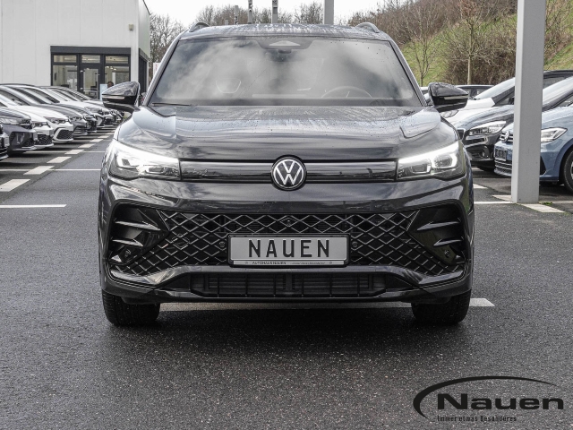 Tiguan 2.0 TDI R-Line *ACC*MATRIX*PANO*HUD*H&K*BLACKSTYLE