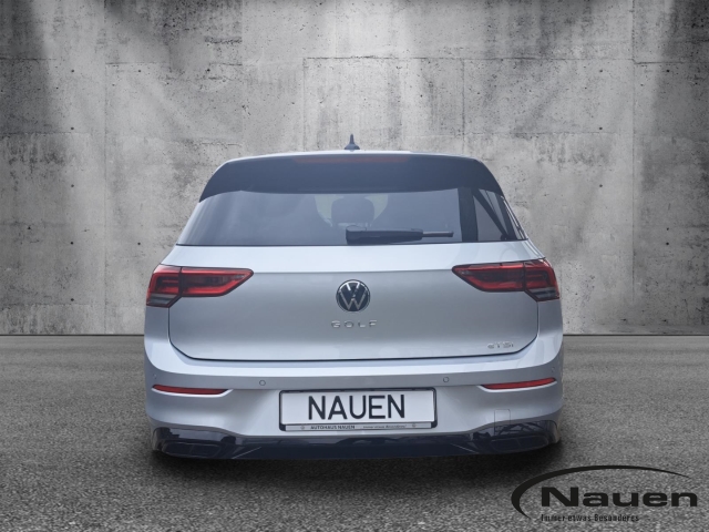 Golf VIII 1.5 TSI DSG R-Line Black Style Panorama