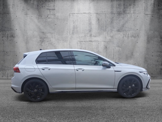 Golf VIII 1.5 TSI DSG R-Line Black Style Panorama