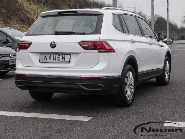 Tiguan Allspace 2.0 TDI Life *PANO*AHK*KAMERA*NAVI*SHZ*