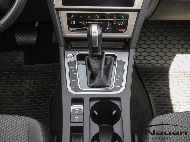 Passat Variant DSG Conceptline NAVI,KAMERA,LED,APP-CONNECT