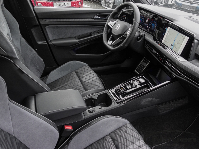 Golf R-Line Pano,Harman Kardon,ACC,MATRIX