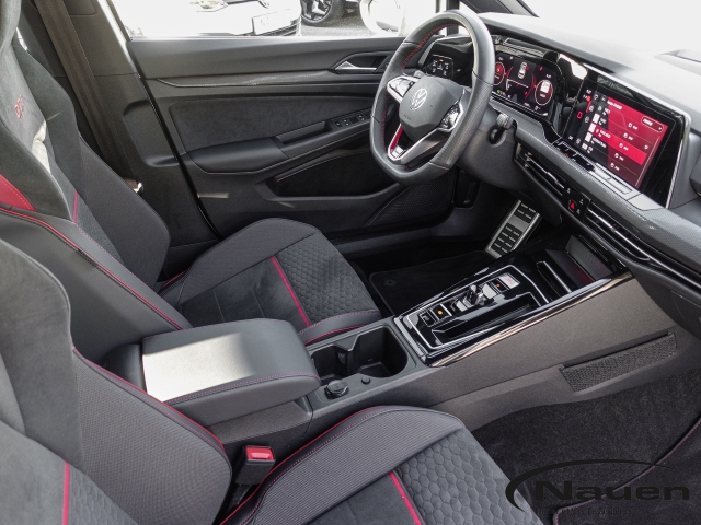 Golf 2.0 TSI GTI Clubsport LED,CARPLAY,DAB