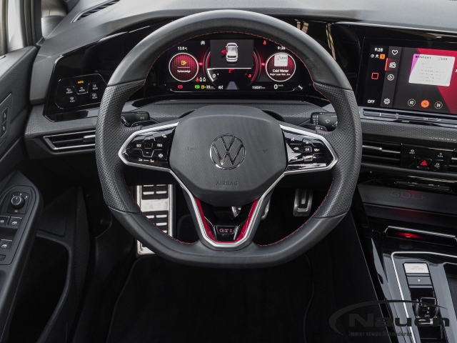 Golf 2.0 TSI GTI Clubsport LED,CARPLAY,DAB