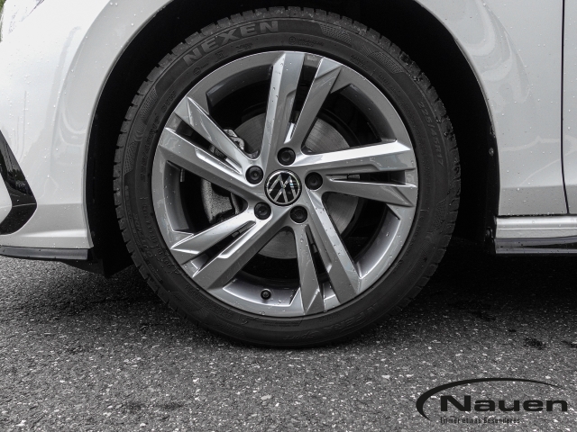 Golf 2.0 TDI DSG R-Line AHK, Panorama