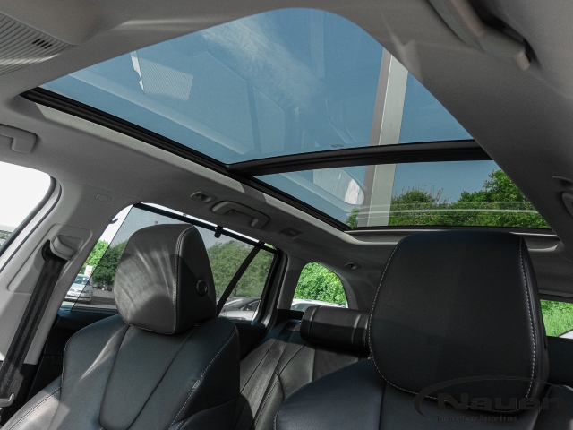 Octavia Combi 1.5 TSI Style HUD, Panorama, Rückfahrkamera