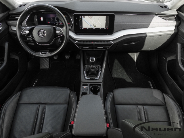 Octavia Combi 1.5 TSI Style HUD, Panorama, Rückfahrkamera