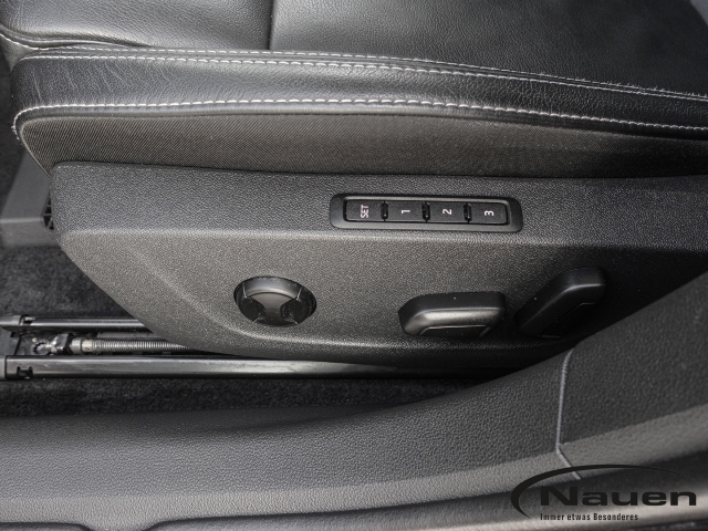 Octavia Combi 1.5 TSI Style HUD, Panorama, Rückfahrkamera