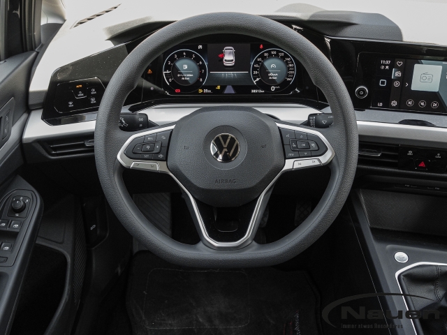 Golf VIII 1.0 TSI 5-Gang Navi Digitales Cockpit LED
