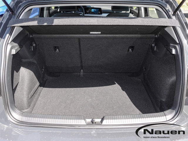 Golf VIII 1.0 TSI 5-Gang Navi Digitales Cockpit LED