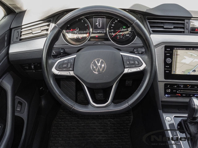 Passat Variant 1.5 TSI DSG Conceptline Navi, Rückfahrkamera