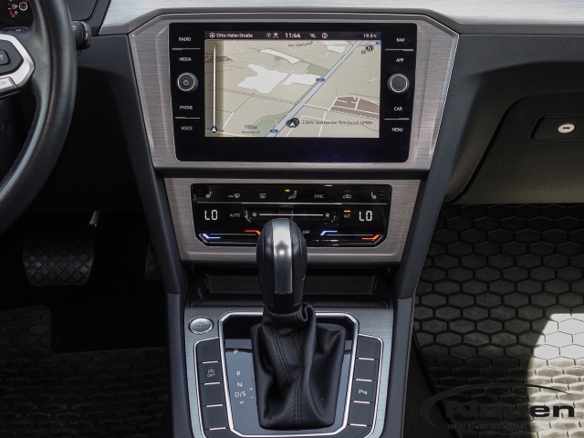 Passat Variant 1.5 TSI DSG Conceptline Navi, Rückfahrkamera
