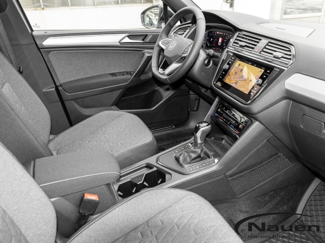 Tiguan Allspace Move 2,0 TDI DSG *7-Sitzer*MATRIX*KAMERA*NAVI*