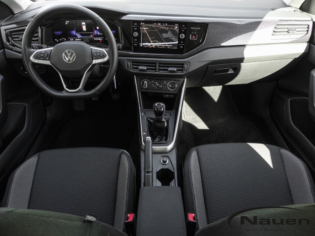 Polo VI 1.0 Life *mtl. 179,- 5,99%* Navi LED Apple CarPlay