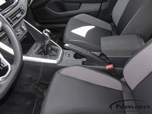 Polo VI 1.0 Life *mtl. 179,- 5,99%* Navi LED Apple CarPlay