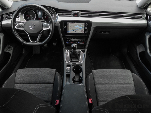 Passat 2.0 TDI Business NAVI,KAMERA,MASSAGE,LED
