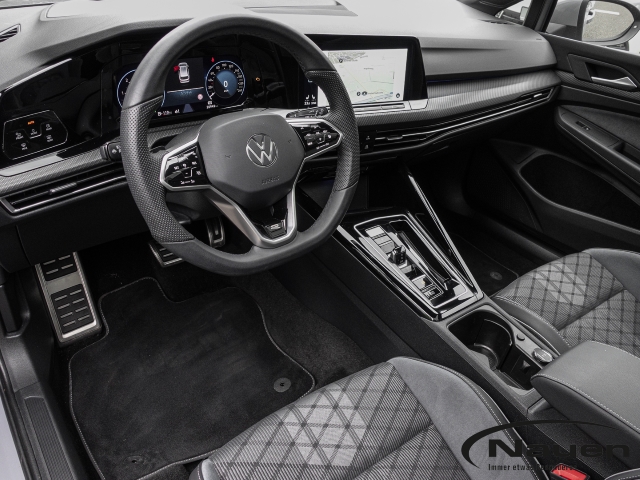 Golf Variant VIII 2.0 TDI DSG R-Line Pano, HUD, Rear View