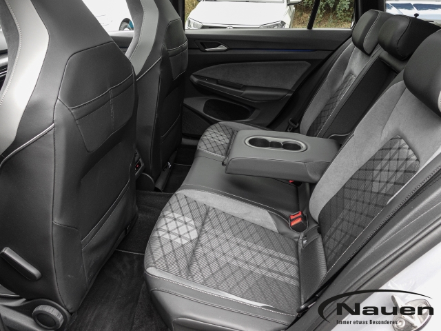 Golf Variant VIII 2.0 TDI DSG R-Line Pano, HUD, Rear View