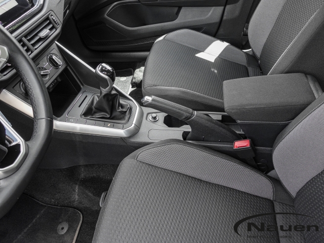 Polo VI 1.0 Life *mtl. 179,- 5,99%* Navi LED Apple CarPlay