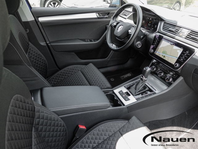 Superb Combi 1.5 TSI DSG Ambition Navi, ACC, LED