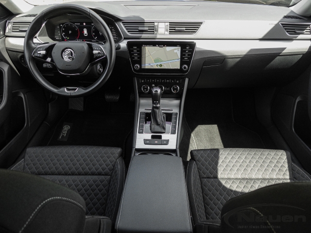 Superb Combi 1.5 TSI DSG Ambition Navi, ACC, LED