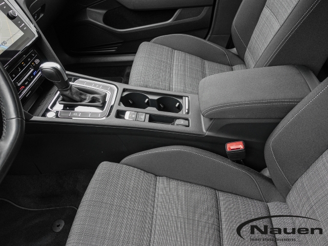 Passat Variant 1.5 TSI DSG Business Rückfahrkamera, ACC, LED