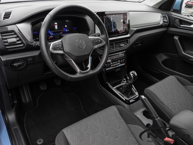 T-Cross Life *ACC*NAVI*SHZ*APP-CONNECT*