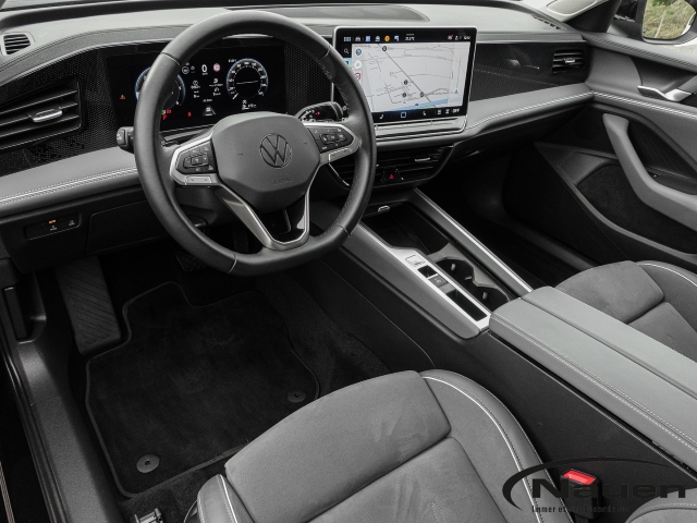 Passat Variant 2.0 TDI *AHK*KAMERA*SHZ+LHZ*LED