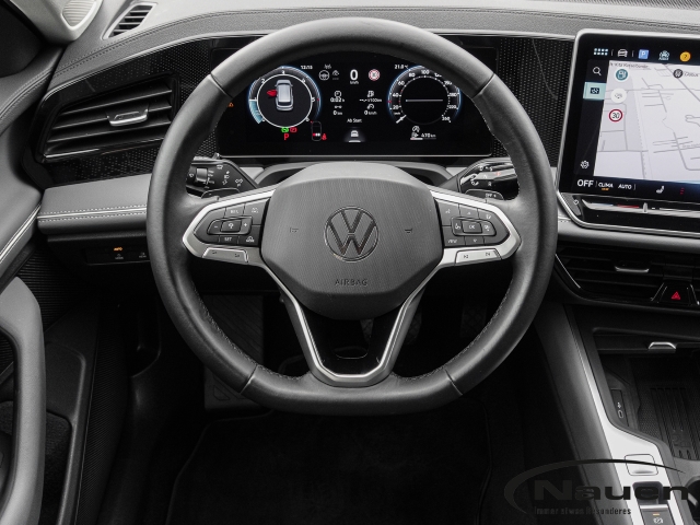 Passat Variant 2.0 TDI *AHK*KAMERA*SHZ+LHZ*LED