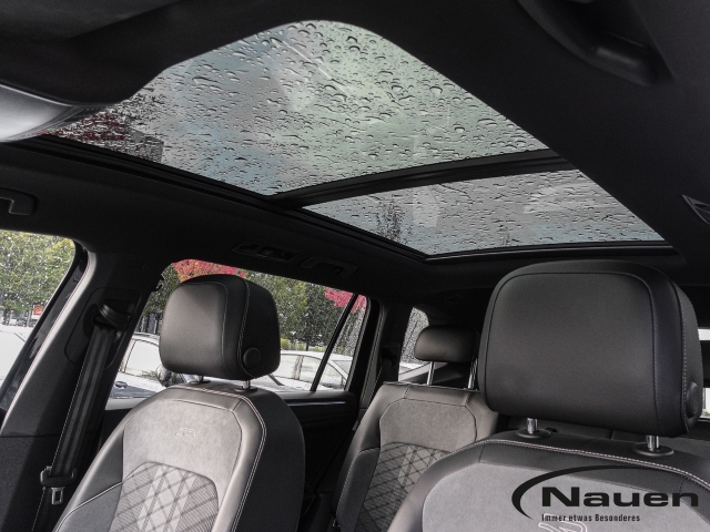 Tiguan Allspace 2.0 TDI R-Line 4Motion *7-Sitzer*AHK*PANO*MATRIX*HUD*