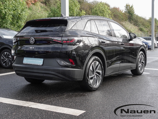 ID.4 Pure Performance *NAVI*KAMERA*SHZ+LHZ*LED*