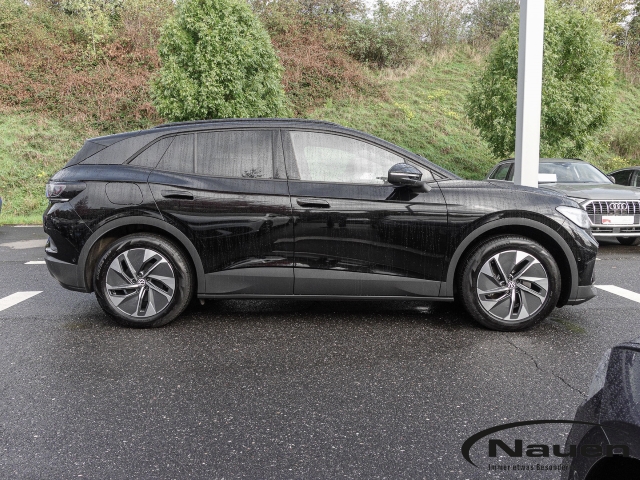 ID.4 Pure Performance *NAVI*KAMERA*SHZ+LHZ*LED*