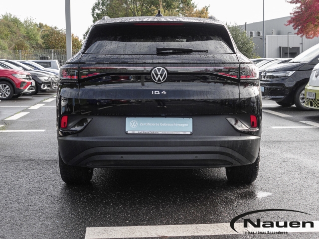 ID.4 Pure Performance *NAVI*KAMERA*SHZ+LHZ*LED*