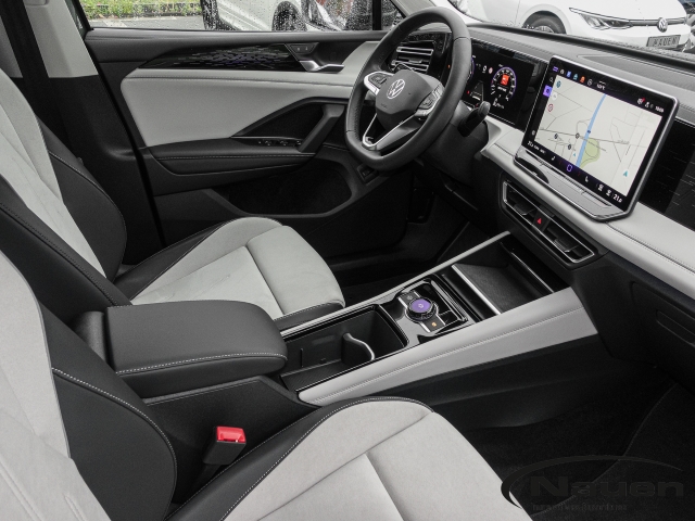 Tiguan 2.0 TDI Elegance DSG *AHK*NAVI*ACC*KAMERA*