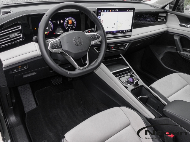 Tiguan 2.0 TDI Elegance DSG *AHK*NAVI*ACC*KAMERA*