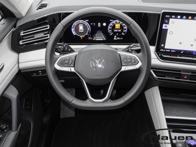 Tiguan 2.0 TDI Elegance DSG *AHK*NAVI*ACC*KAMERA*
