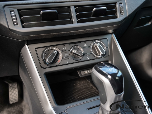 Polo 1.0 TSI Life DSG *ALLWETTER*SHZ*PDC*LED*