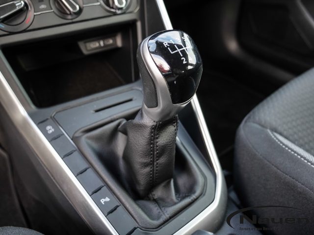Polo 1.0 Life *ALLWETTER*LED*PDC*KLIMA*