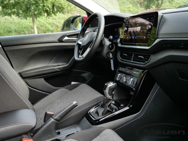 T-Cross Life *AHK*ACC*KAMERA*NAVI*MATRIX*SHZ*