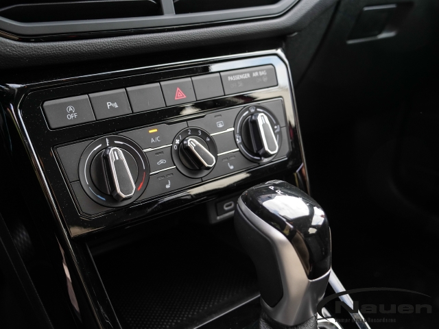 T-Cross Life *AHK*ACC*KAMERA*NAVI*MATRIX*SHZ*