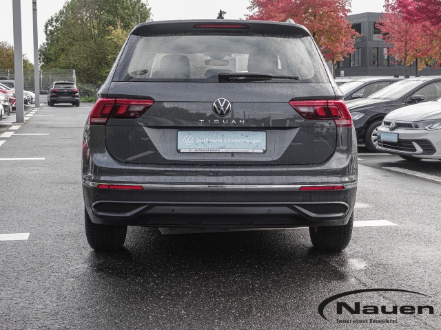 Tiguan 2.0 TDI Life DSG *AHK*KAMERA*NAVI*LED*ALLWETTER*