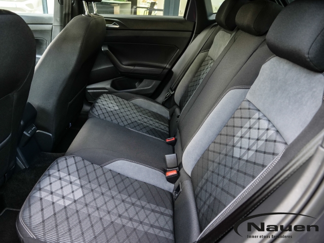 Polo 1.0 TSI R-Line *NAVI*PANO*KAMERA*BEATS*MATRIX*