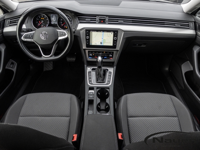 Passat 1.5 TSI DSG Conceptline *NAVI*KAMERA*LED*SHZ*