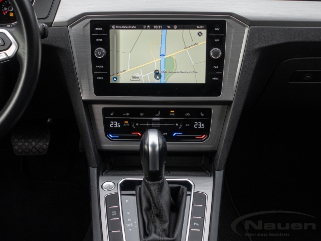 Passat 1.5 TSI DSG Conceptline *NAVI*KAMERA*LED*SHZ*