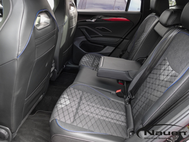 Tiguan 2.0 TSI 4Motion R-Line *AHK*H&K*ACC*MATRIX*NAVI*