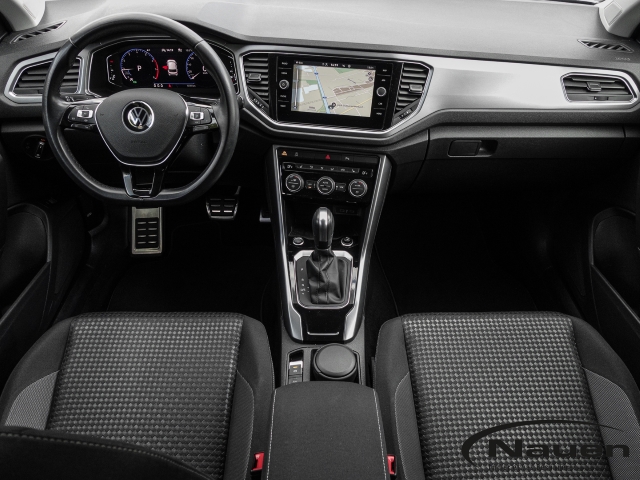 T-Roc 1.5 TSI DSG R-Line *NAVI*KAMERA*ACC*LED*