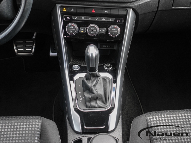 T-Roc 1.5 TSI DSG R-Line *NAVI*KAMERA*ACC*LED*