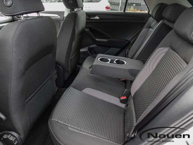 T-Roc 1.5 TSI DSG R-Line *NAVI*KAMERA*ACC*LED*